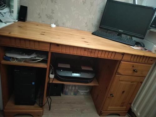 Bureau, Huis en Inrichting, Bureaus, Zo goed als nieuw, Ophalen