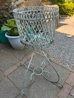 Metalen planten standaard., Tuin en Terras, Bloembakken en Plantenbakken, Ophalen, Tuin, Minder dan 60 cm, Rond