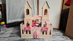 Houten prinsessen kasteel, Ophalen, Zo goed als nieuw, Poppenhuis