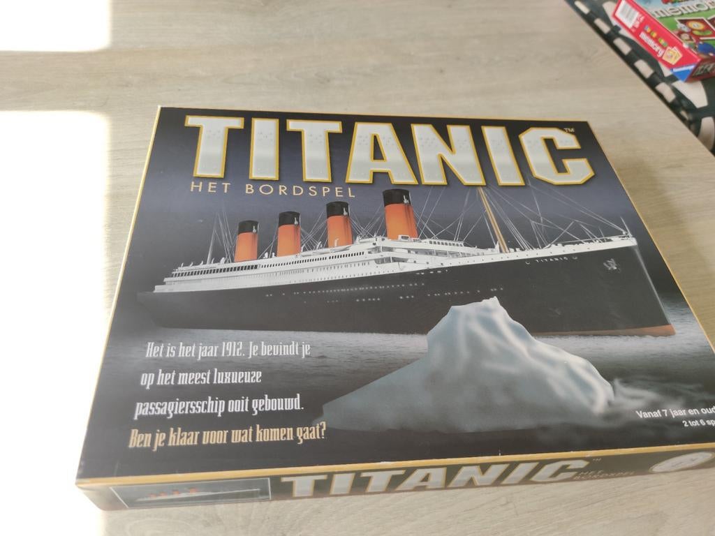 Titanic Het Bordspel - Compleet en in goede staat, Hobby en Vrije tijd, Gezelschapsspellen | Bordspellen, Identity Games, Vijf spelers of meer