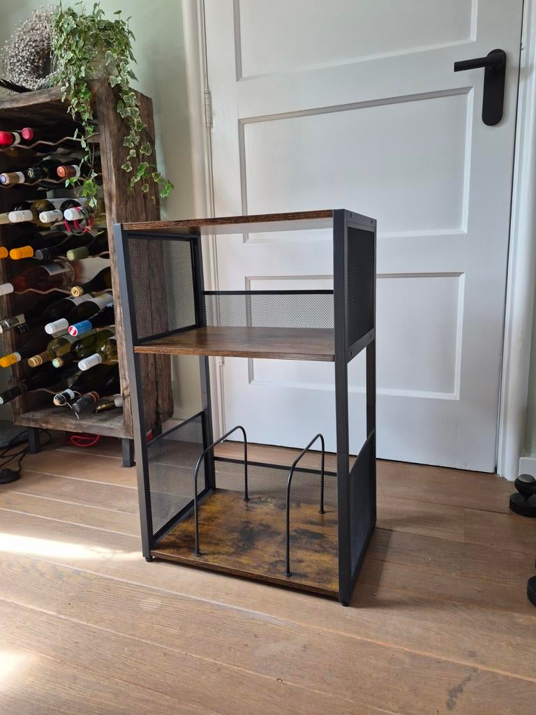 Zo goed als nieuw LP meubel - industrieel design, Ophalen, Zo goed als nieuw