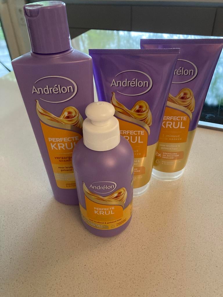 Andrélon Perfecte Krul Haarverzorgingsset (4 stuks), Ophalen of Verzenden, Nieuw, Shampoo of Conditioner