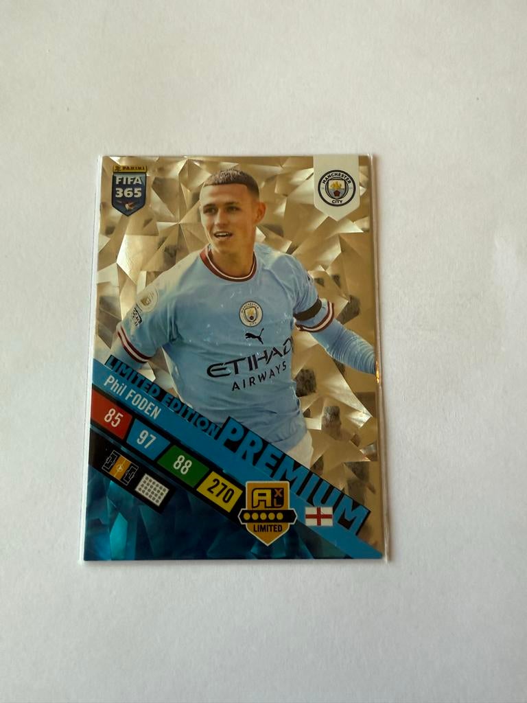 Panini FIFA 365 Limited Edition Premium Phil Foden, Ophalen of Verzenden, Zo goed als nieuw, Buitenlandse clubs, Spelerskaart