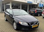 Volvo V70 2.5T 231pk Momentum Xenon Bluetooth Carplay Androi, Huisgarantie, Met garantie (alle), Blauw, 2521 cc