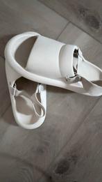 Zara Witte Sandalen Maat 28 - Comfortabel en Stijlvol, Ophalen of Verzenden, Zo goed als nieuw, Jongen of Meisje, Schoenen