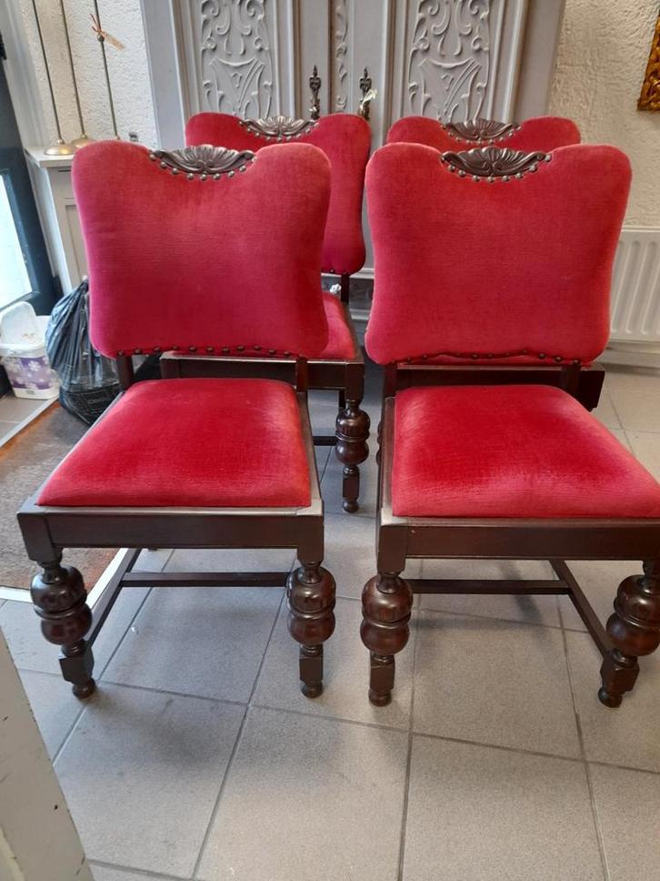 Set 4 nette klassieke stoelen, Huis en Inrichting, Stoelen, Zo goed als nieuw, Eén, Ophalen of Verzenden