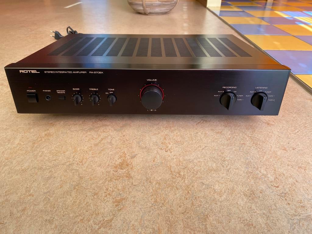 Rotel versterker RA970, Ophalen, Gebruikt, 60 tot 120 watt, Overige merken
