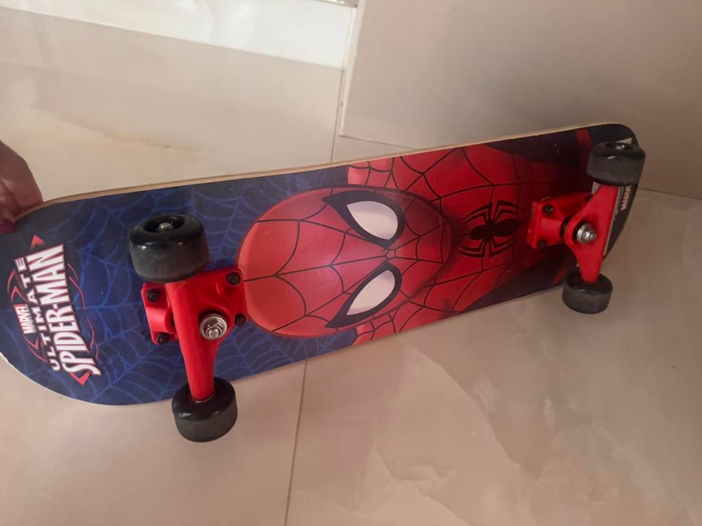 Skateboard spiderman, Ophalen of Verzenden, Gebruikt