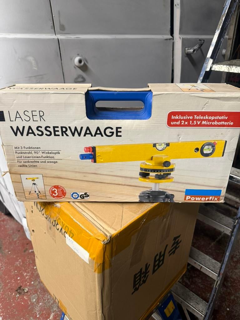 Zeer mooie waterpas op statief, Ophalen of Verzenden, Zo goed als nieuw, Overige meters