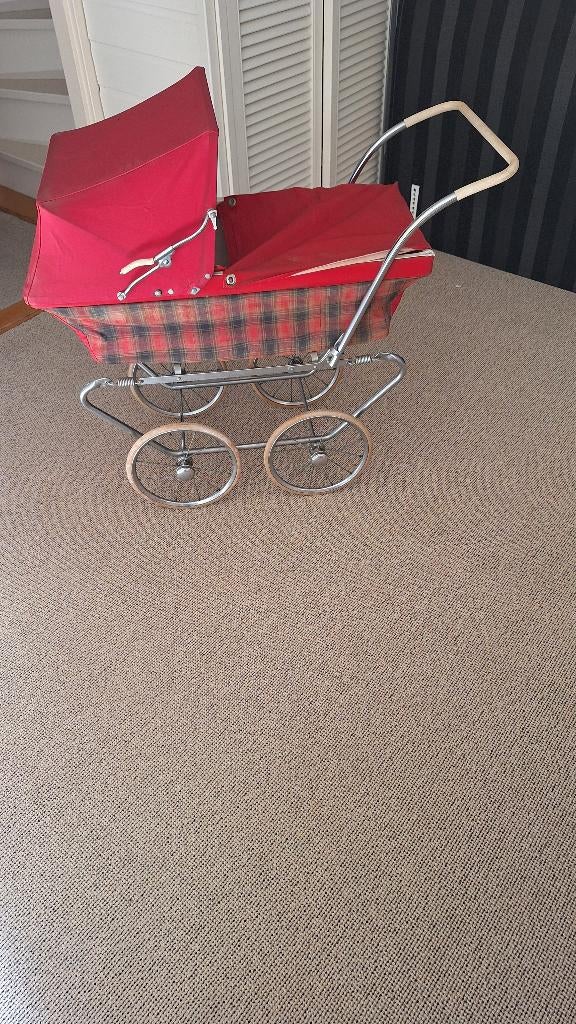 Poppewagentje ( ouderwets), Ophalen, Gebruikt, Babypop