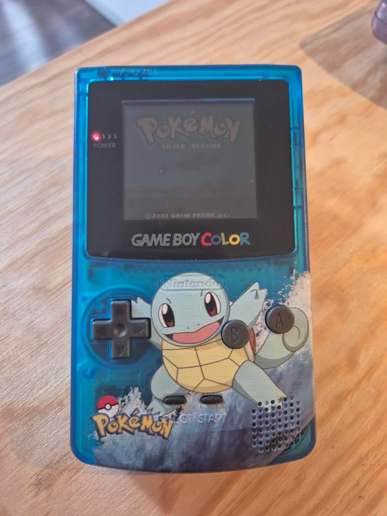 Game Boy Color Squirtle Edition (Transparant Blauw), Spelcomputers en Games, Ophalen of Verzenden, Refurbished, Game Boy Color