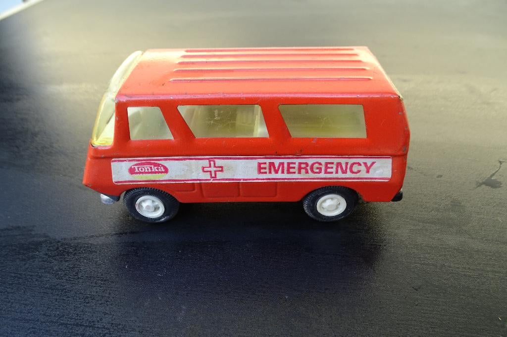 Tonka Emergency auto, Kinderen en Baby's, Speelgoed | Speelgoedvoertuigen, Ophalen of Verzenden, Gebruikt