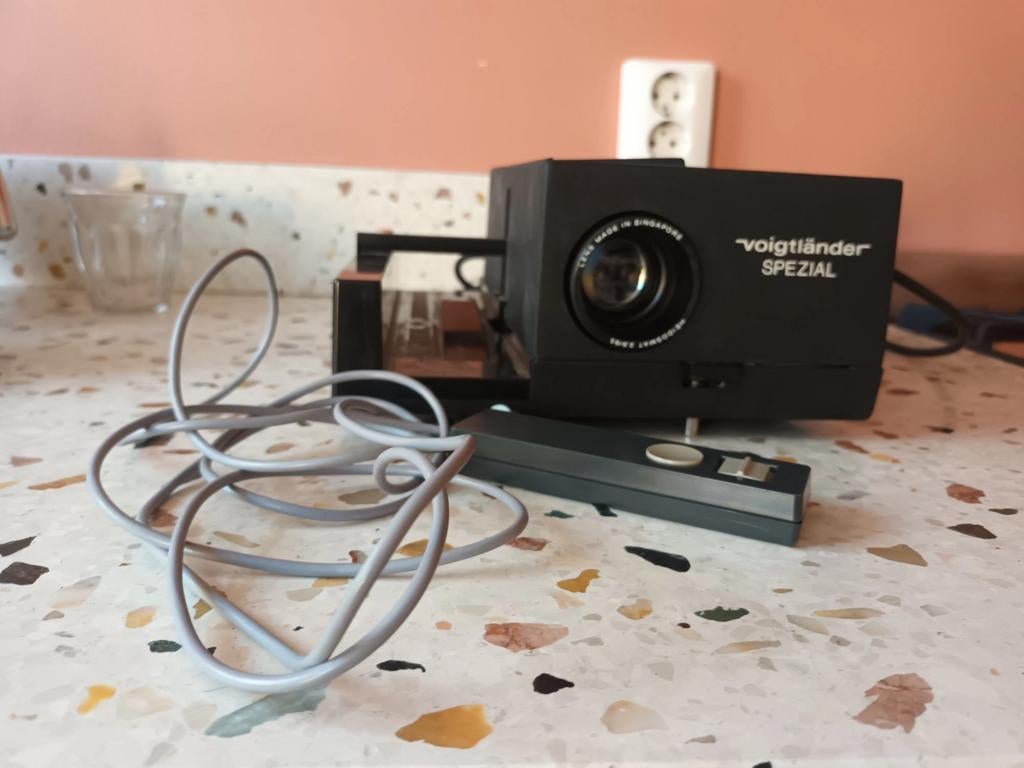 Voigtlander Spezial diaprojector met afstandsbediening, Ophalen, Gebruikt