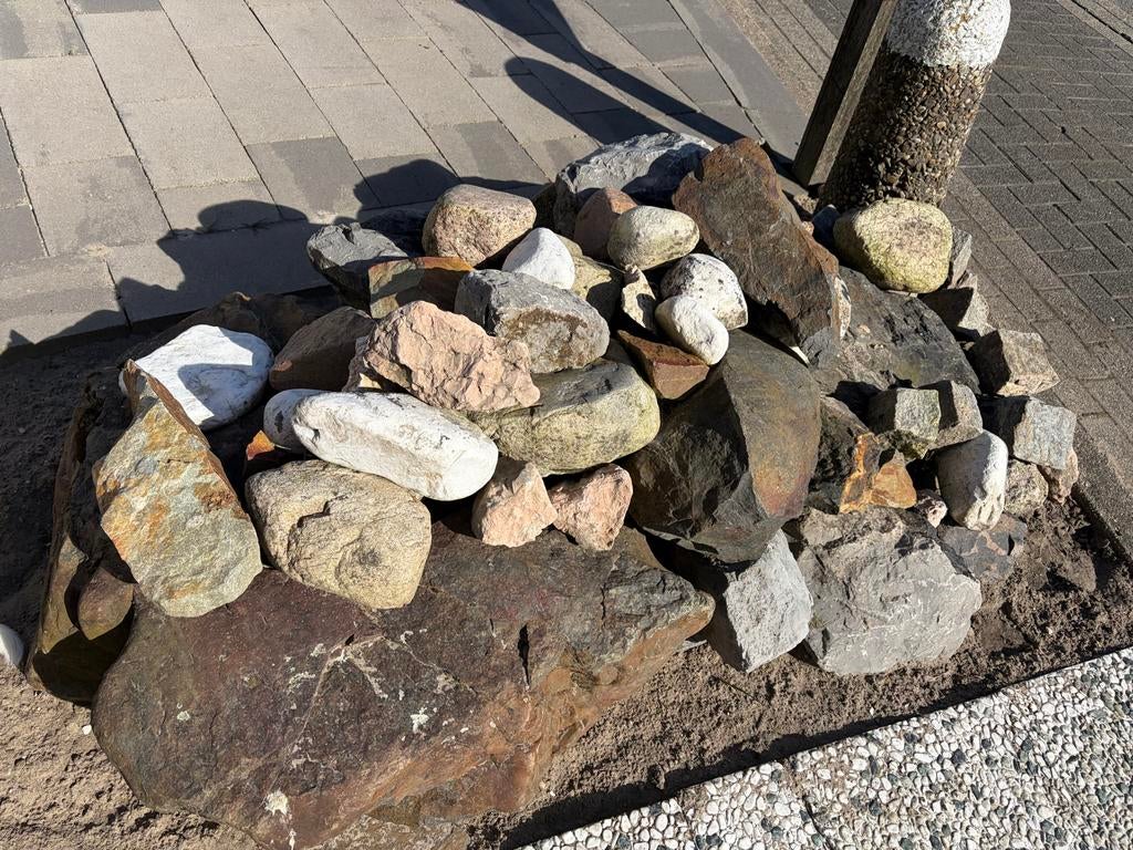 Gratis af te halen Verschillende keien en rotsen, Tuin en Terras, Ophalen, Gebruikt, Multi, Kei