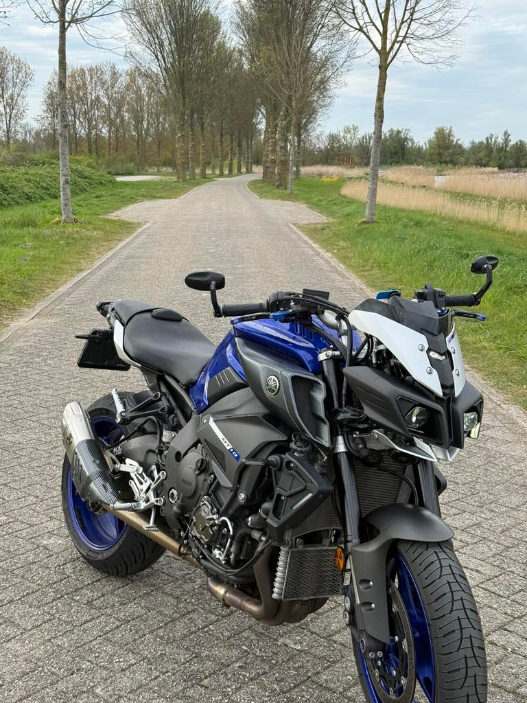 Yamaha MT-10 ABS – Met Akrapovič uitlaat. MOET WEG!, Motoren, Motoren | Yamaha, Traction Control, 4 cilinders, Motorrijbewijs A