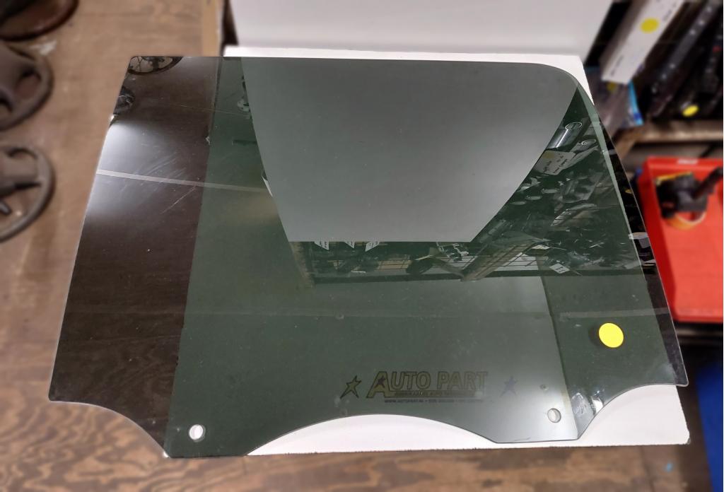 Ford F150 achter portierruit deep tinted 2015-2022, Gebruikt, Ford motor company, P.O. Box 6248, Dearborn, MI 48126, Ophalen of Verzenden