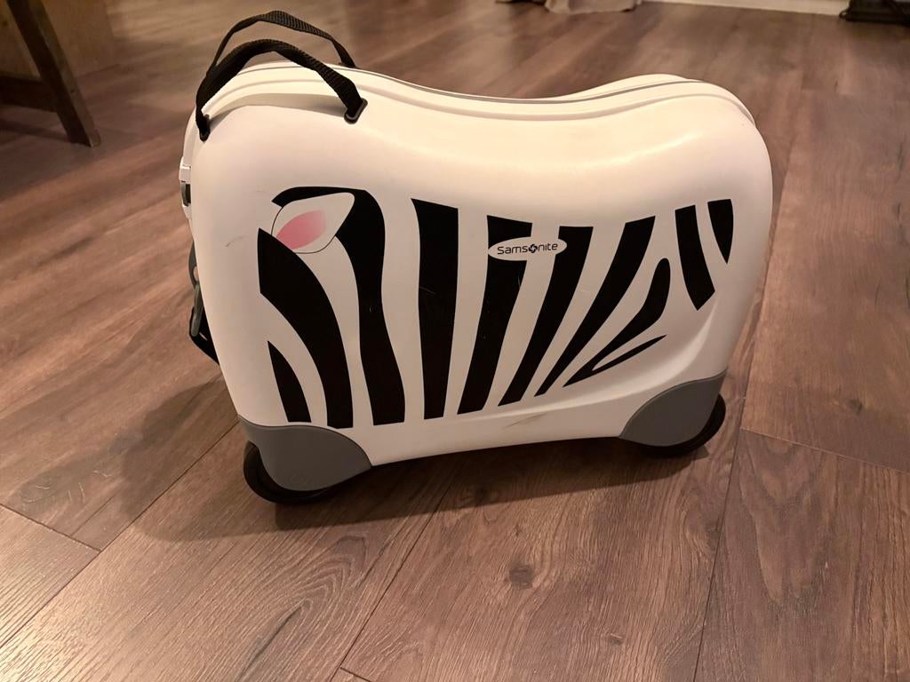 Samsonite zebra kinderkoffer met wielen, Sieraden, Tassen en Uiterlijk, Koffers, Hard kunststof, Minder dan 50 cm, Zo goed als nieuw
