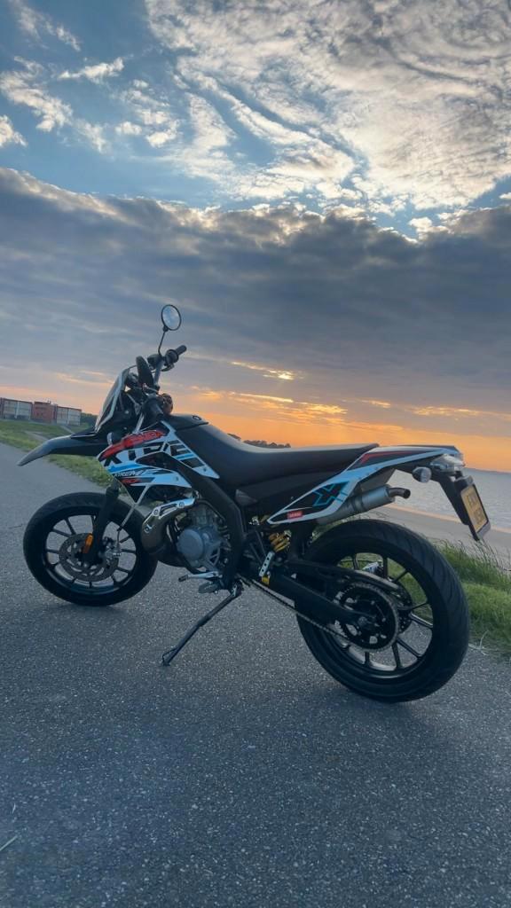 Derbi Senda schakelbrommer, Fietsen en Brommers, Brommers | Derbi, Gebruikt, Maximaal 45 km/u, Ophalen