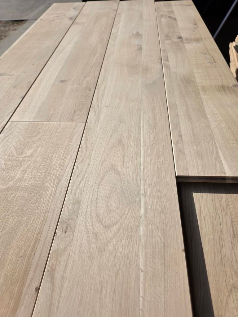 31M2 massieve eikenhouten vloerdelen #VERNIEUWD#, Doe-het-zelf en Verbouw, Vloerdelen en Plavuizen, Gebruikt, 10 m² of meer, 10 tot 30 cm