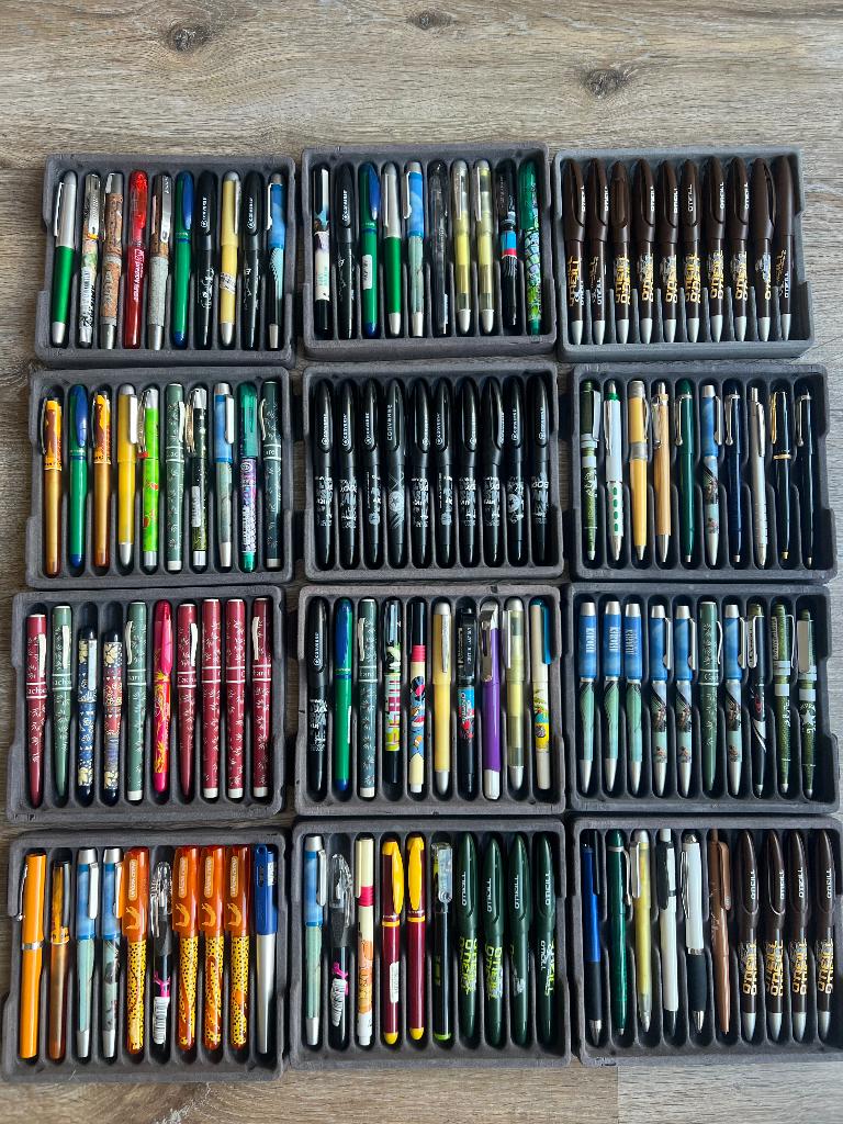 Partij van 150 pennen uit een winkel voorraad, Ophalen of Verzenden, Nieuw, Pennenset, Parker