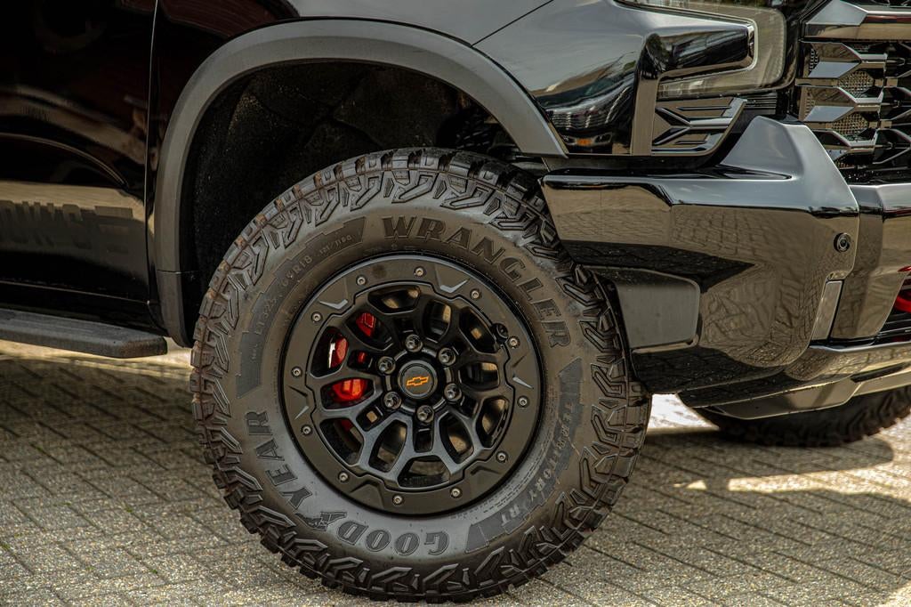 Chevrolet Silverado ZR2 Millbrooks Special Baja Edition, BPM, Auto's, Automaat, 8 cilinders, Zwart, Leder