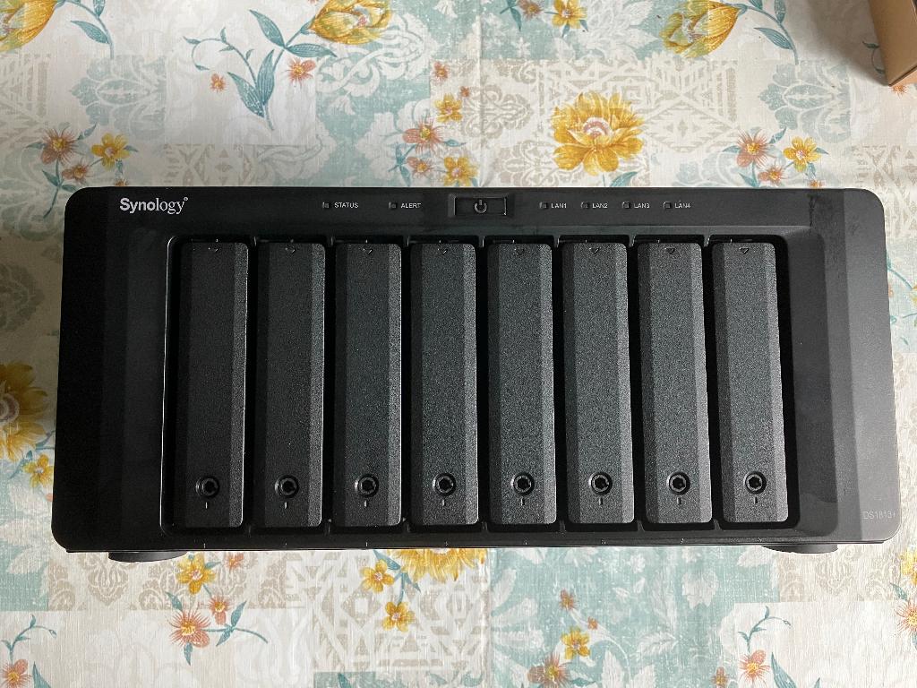 Synology DS1813+ 8 bay nas 4GB geheugen, Ophalen, Gebruikt