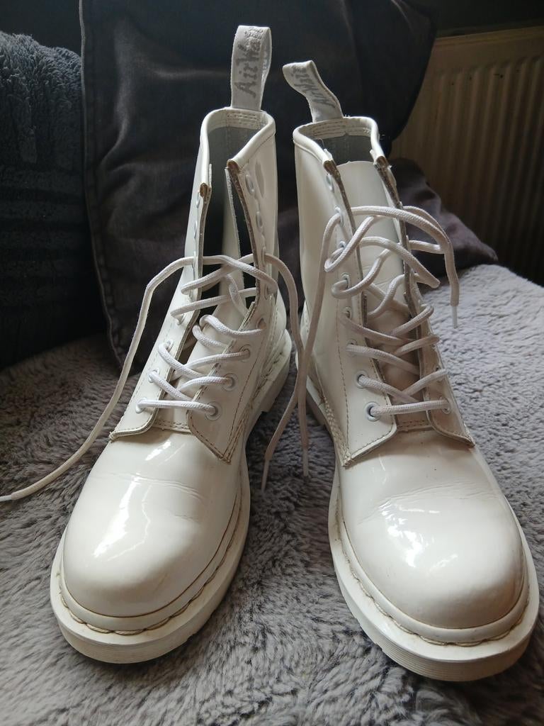 Witte dr martens maat 39 mono white, Ophalen of Verzenden, Zo goed als nieuw, Wit