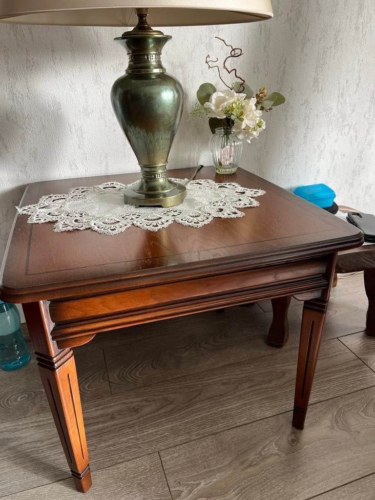Klassieke houten bijzettafel, Minder dan 55 cm, Gebruikt, Vierkant, Hout