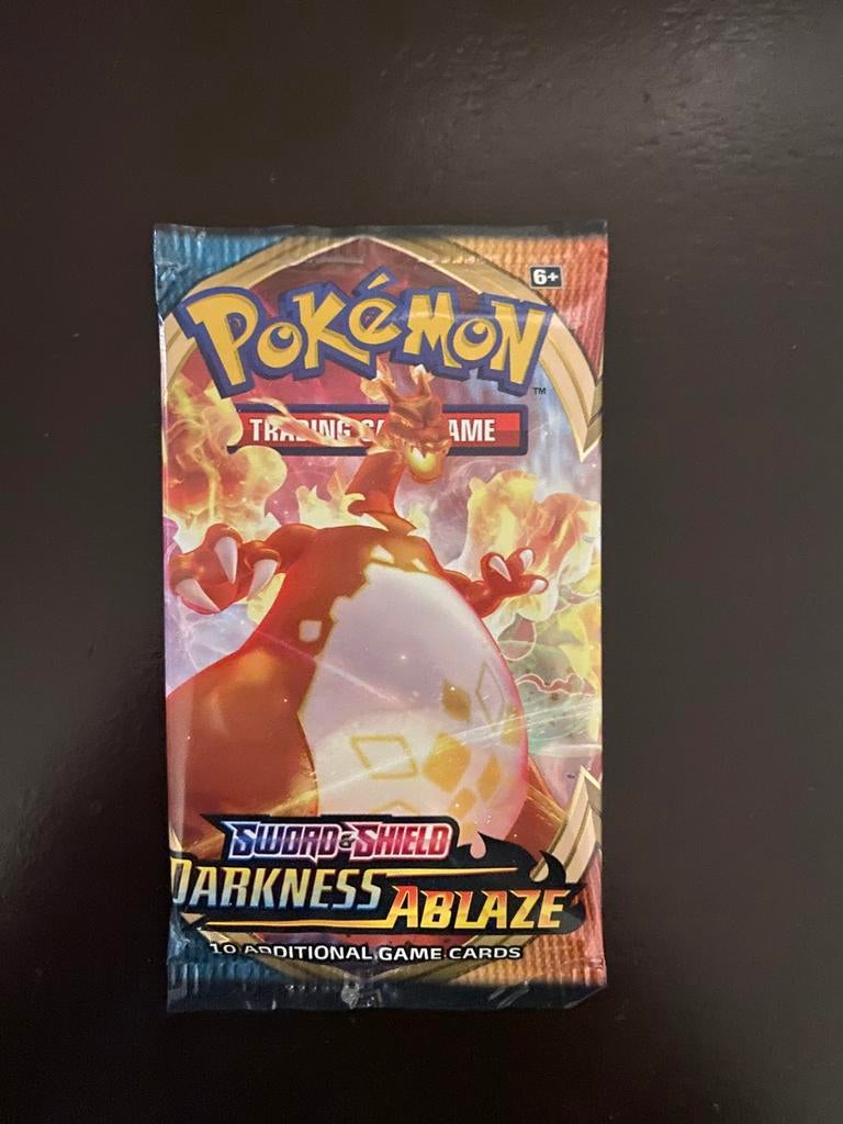 Pokemon - Darkness Ablaze Boosterpack, Ophalen of Verzenden, Zo goed als nieuw, Booster
