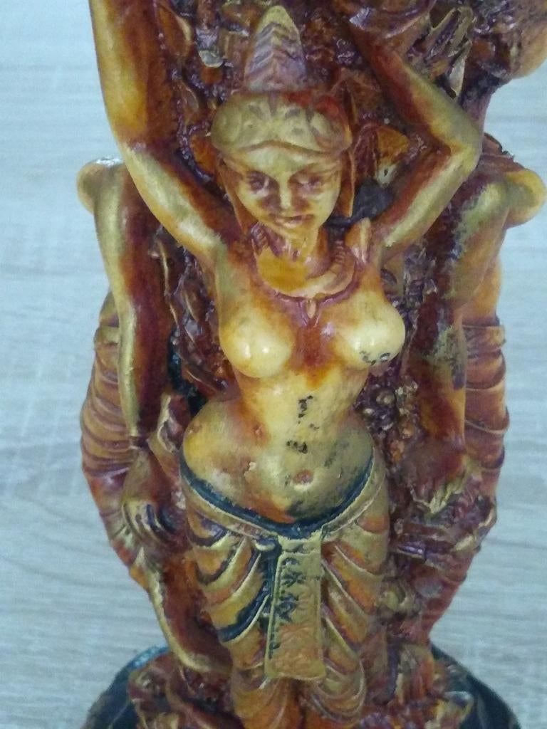 Decoratieve Indonesische vaas met figuren, Antiek en Kunst, Ophalen of Verzenden