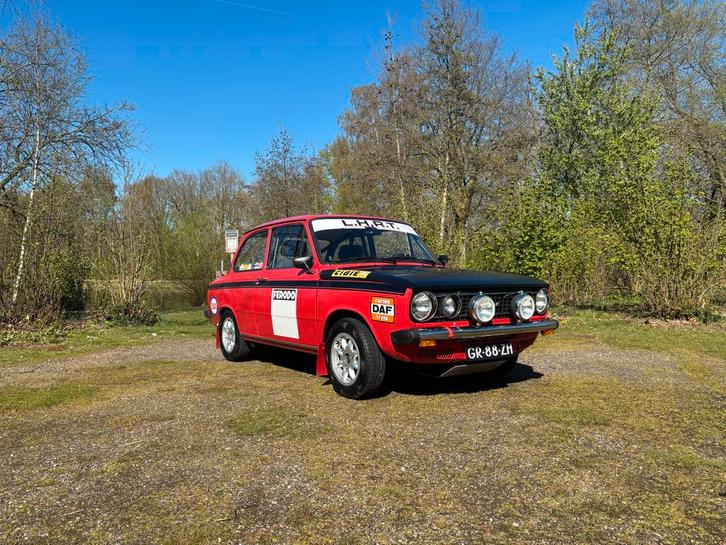 Rally DAF / Volvo 66, Auto's, Oldtimers, Particulier, Daf, Benzine, Hatchback, Automaat, Origineel Nederlands, Rood, Zwart, Stof