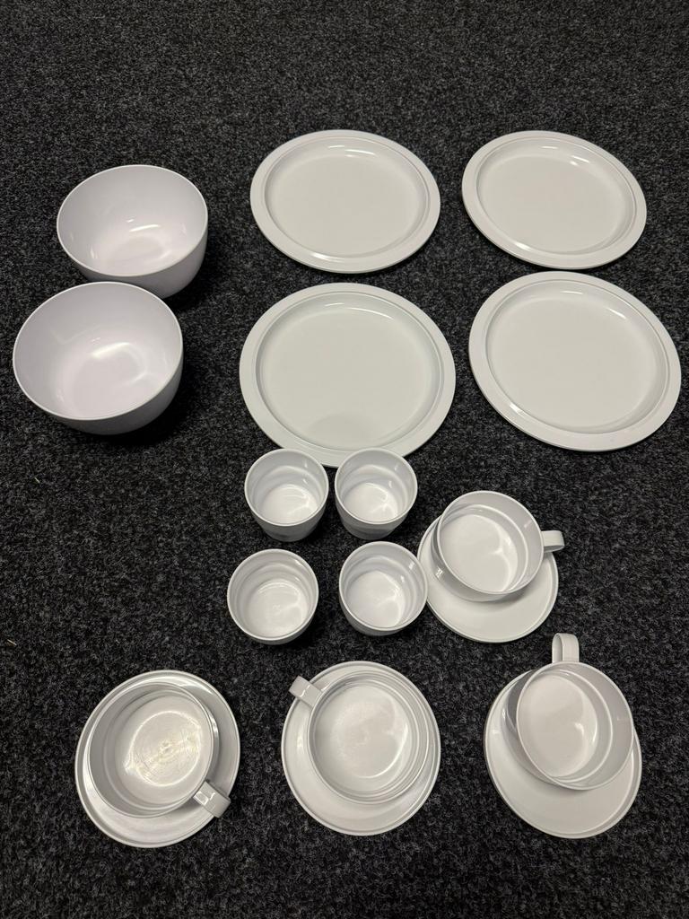 4 persoons 18 delif camping servies mepal rosti, Caravans en Kamperen, Kampeeraccessoires, Ophalen of Verzenden