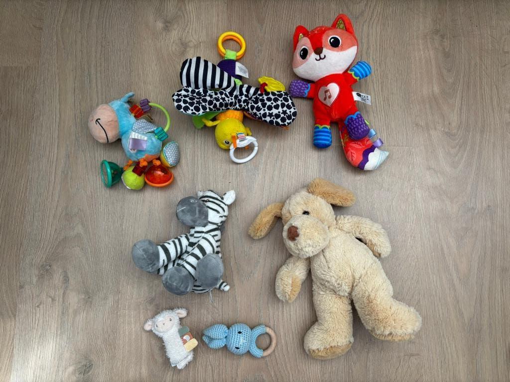 Diverse knuffels met muziek, belletje of kraakvleugels, Ophalen, Zo goed als nieuw, Overige typen