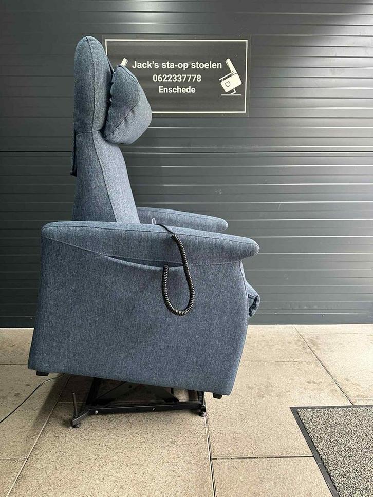 Sta op stoel merk fitform, Huis en Inrichting, Fauteuils, Zo goed als nieuw, Ophalen of Verzenden
