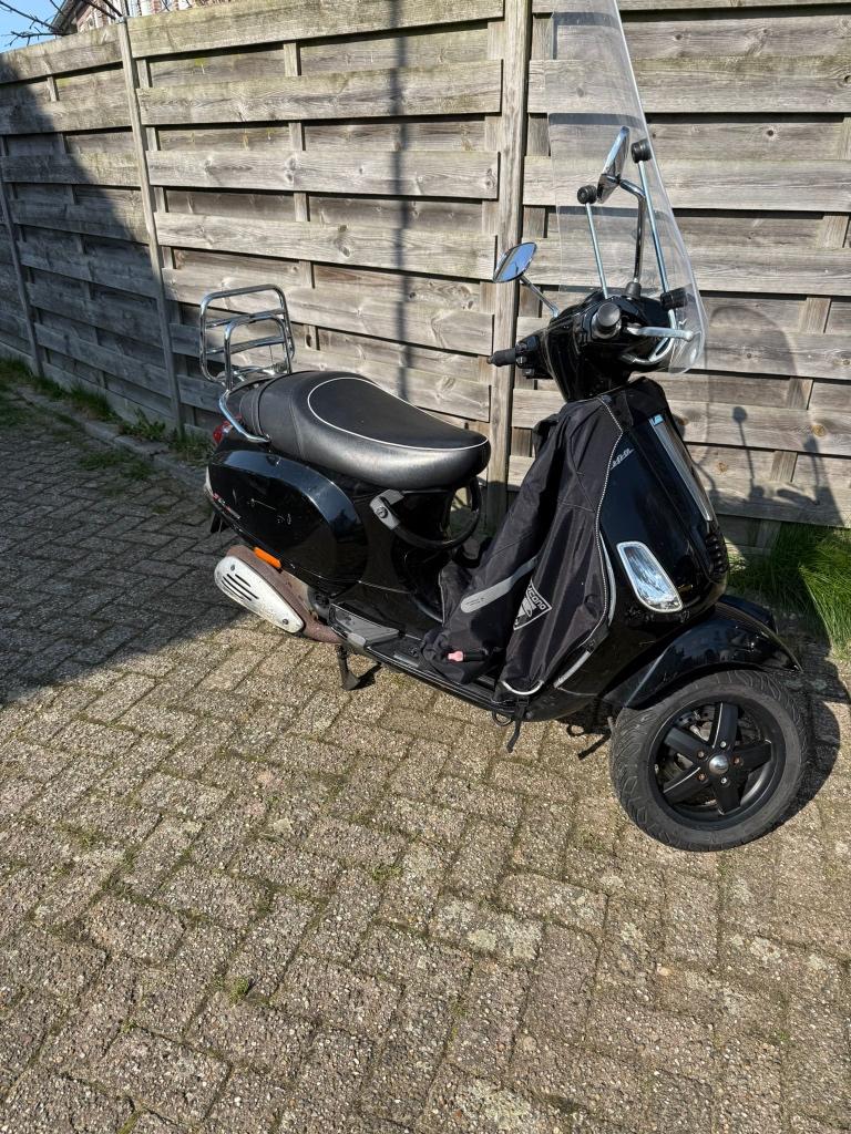 Piaggio Vespa, Ophalen, Gebruikt, Maximaal 45 km/u, Benzine