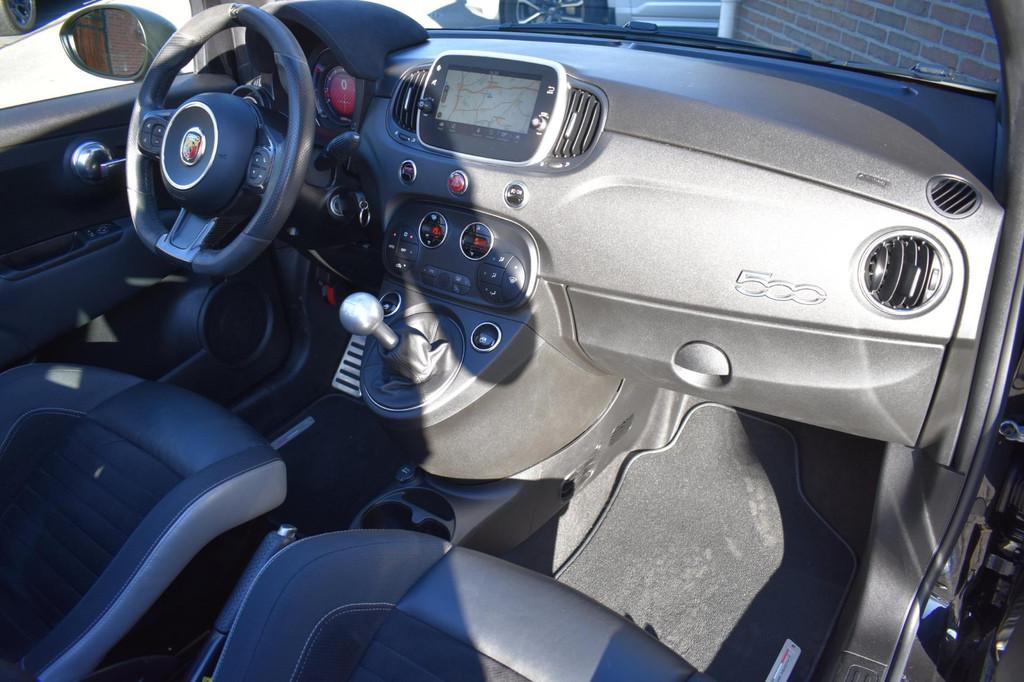 Abarth 500 C 1.4 T-Jet Abarth Competizione '19 Navi Clima Cr, Voorwielaandrijving, 4 cilinders, Cabriolet, 4 stoelen