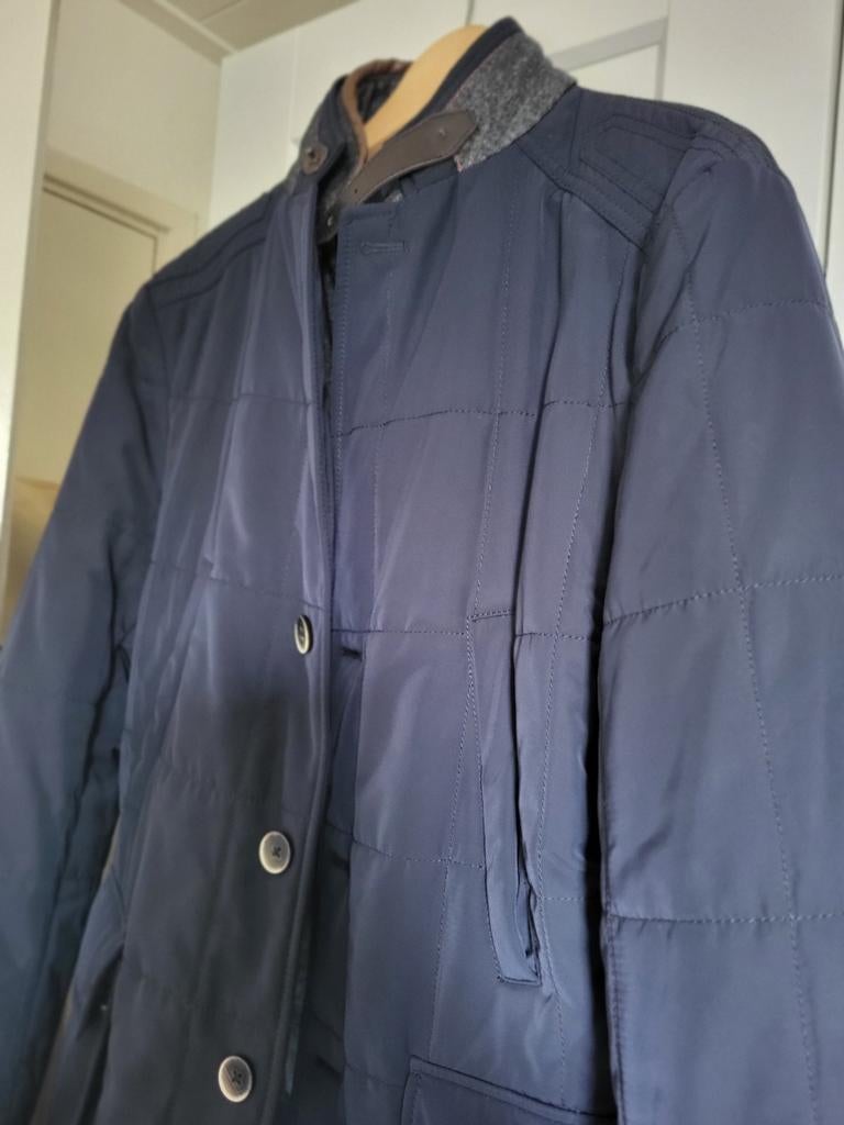 Nieuwe gewatteerde jas - Maat L Hugo Boss Heren 💫, Kleding | Heren, Nieuw, Ophalen of Verzenden, Hugo Boss, Maat 48/50 (M)