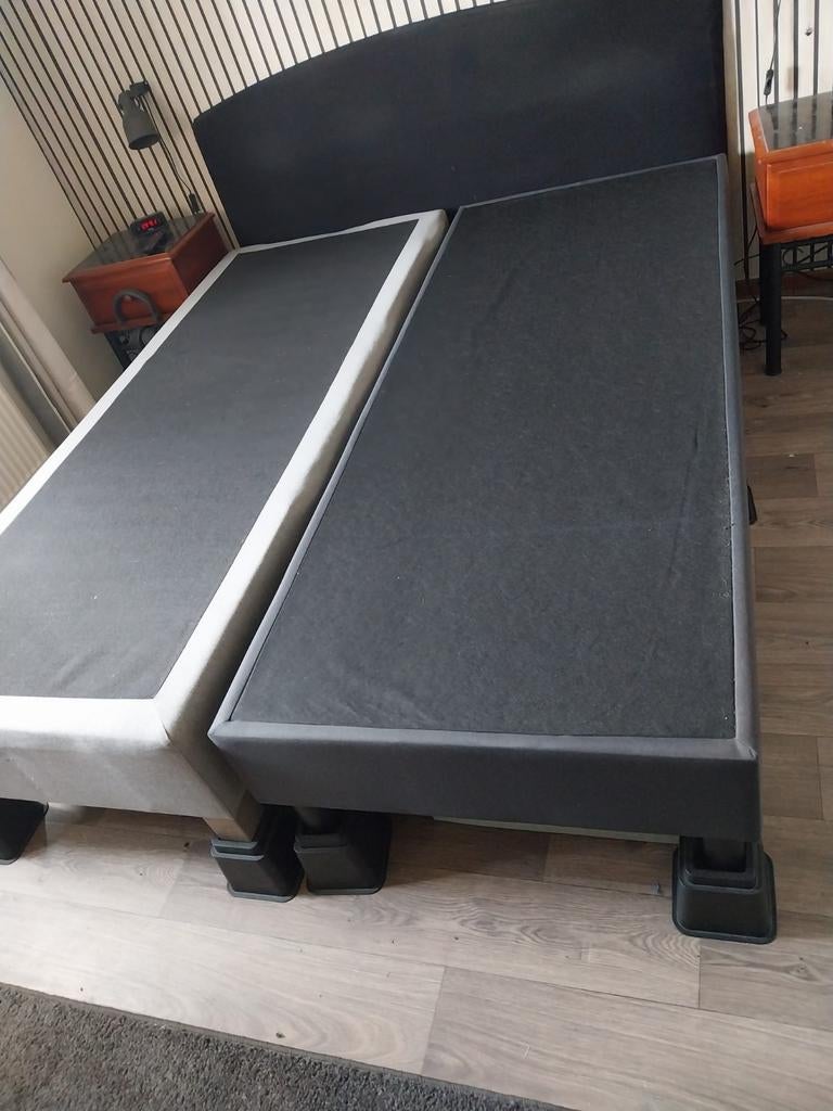Boxspring bedden gratis op te halen, Ophalen