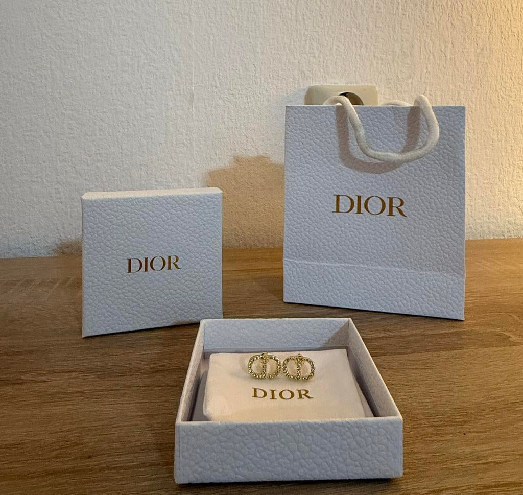 Dior CD Oorbellen - Goudkleurig met Kristallen, Sieraden, Tassen en Uiterlijk, Oorbellen, Met kristal, Overige materialen, Nieuw