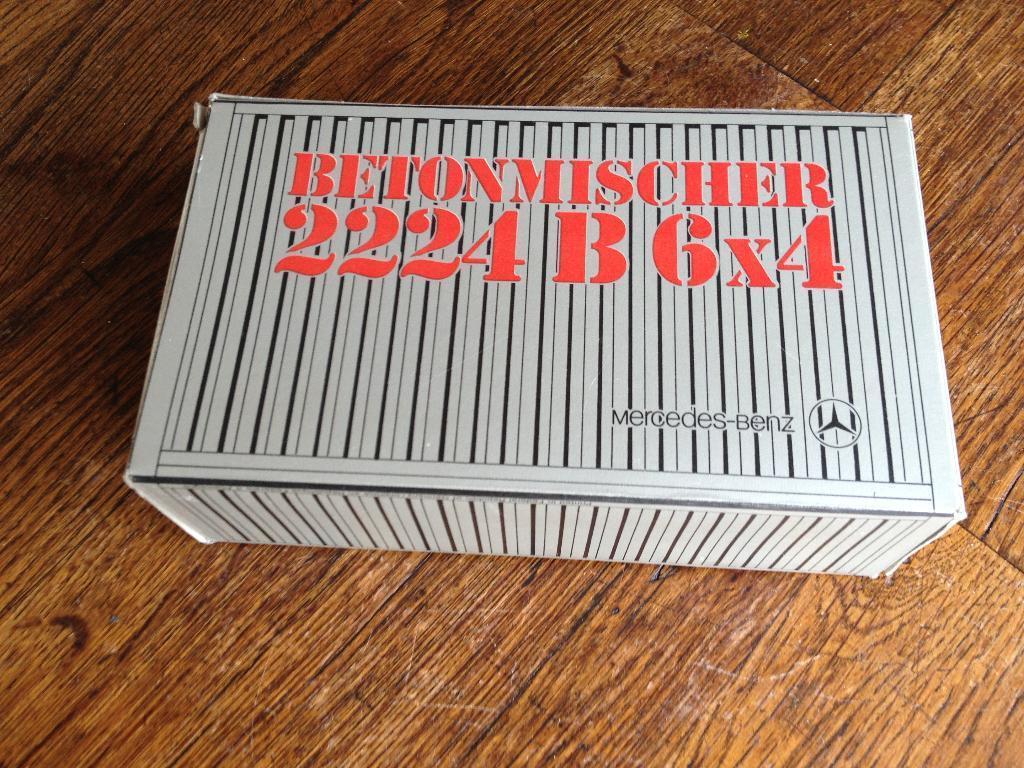 lege doos conrad Mercedes betonmixer - empty box, Ophalen of Verzenden, Nieuw, Bus of Vrachtwagen