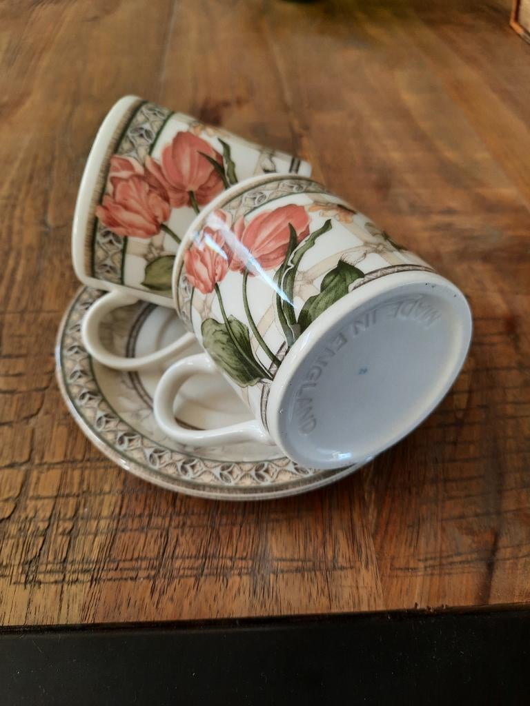 2x Johnson & Brothers wedgwood England Kop en Schotel, Antiek en Kunst, Ophalen of Verzenden