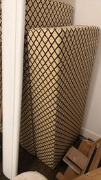 Bankje van harde spons 2x, Ophalen of Verzenden, Zo goed als nieuw