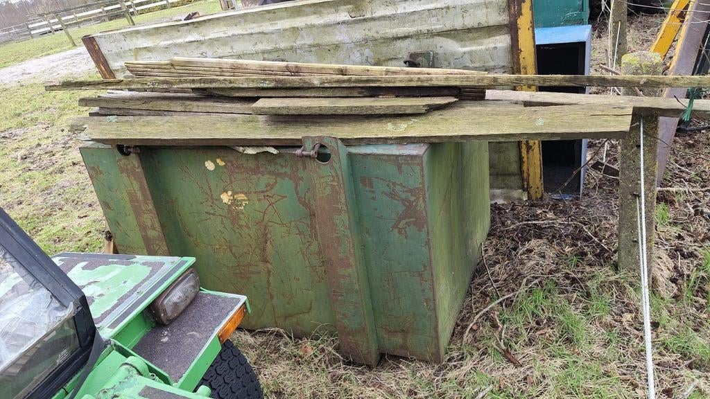 Grote dieseltank, Ophalen