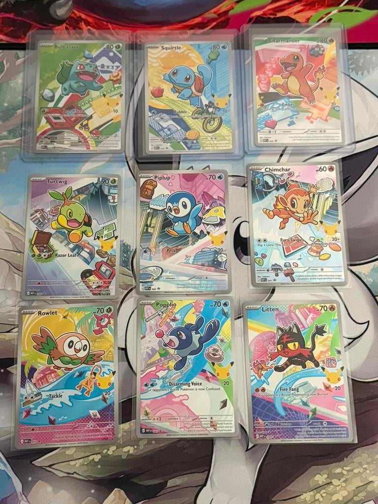 First Partner Illustration Collection volledige set, Ophalen of Verzenden, Zo goed als nieuw, Boosterbox