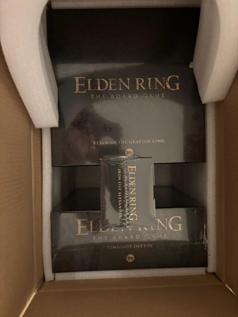 Elden ring kickstarter, Hobby en Vrije tijd, Gezelschapsspellen | Bordspellen, Ophalen of Verzenden, Nieuw