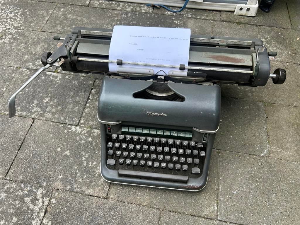 Brocante Authentieke Olympia typemachine, Diversen, Typemachines, Ophalen of Verzenden
