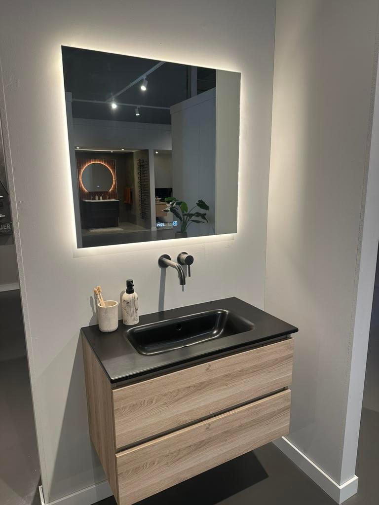 Badmeubel 80x45 cm licht eiken showroom uitverkoop!, Huis en Inrichting, Badkamer | Badkamermeubels, Ophalen, 50 tot 100 cm, Zo goed als nieuw