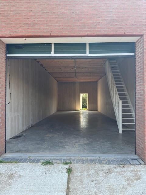 TE HUUR bedrijfsruimte 160m2 Osdorperweg 518L Amsterdam West, 160 m², Huur, Bedrijfsruimte