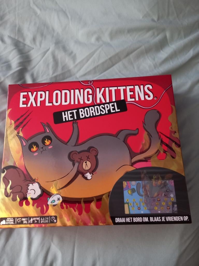 EXPODING KITTENS .het bordspel . Als nieuw., Ophalen of Verzenden, Zo goed als nieuw
