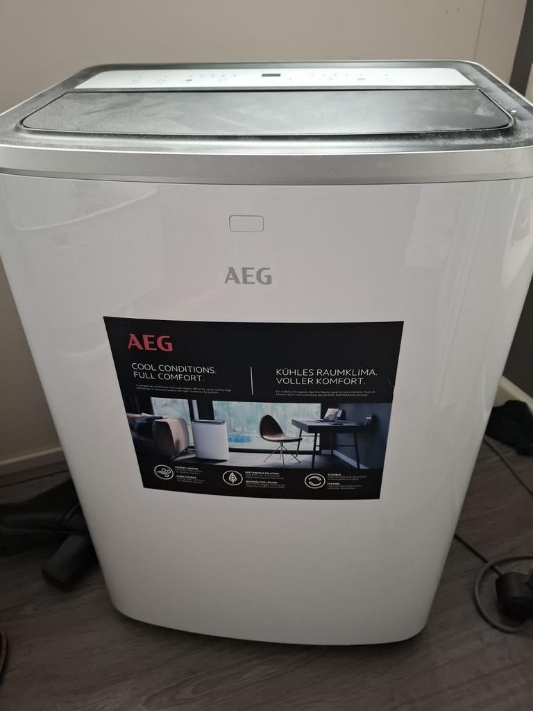 AEG Mobiele Airco AXP26U338CW, Witgoed en Apparatuur, Airco's, Ophalen, Minder dan 60 m³, 3 snelheden of meer, Zo goed als nieuw